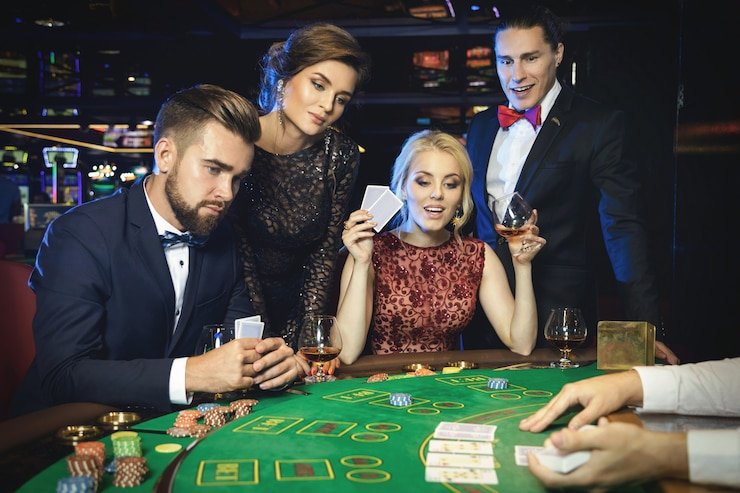 Antarmuka aplikasi cincinslot menampilkan permainan slot dan live casino